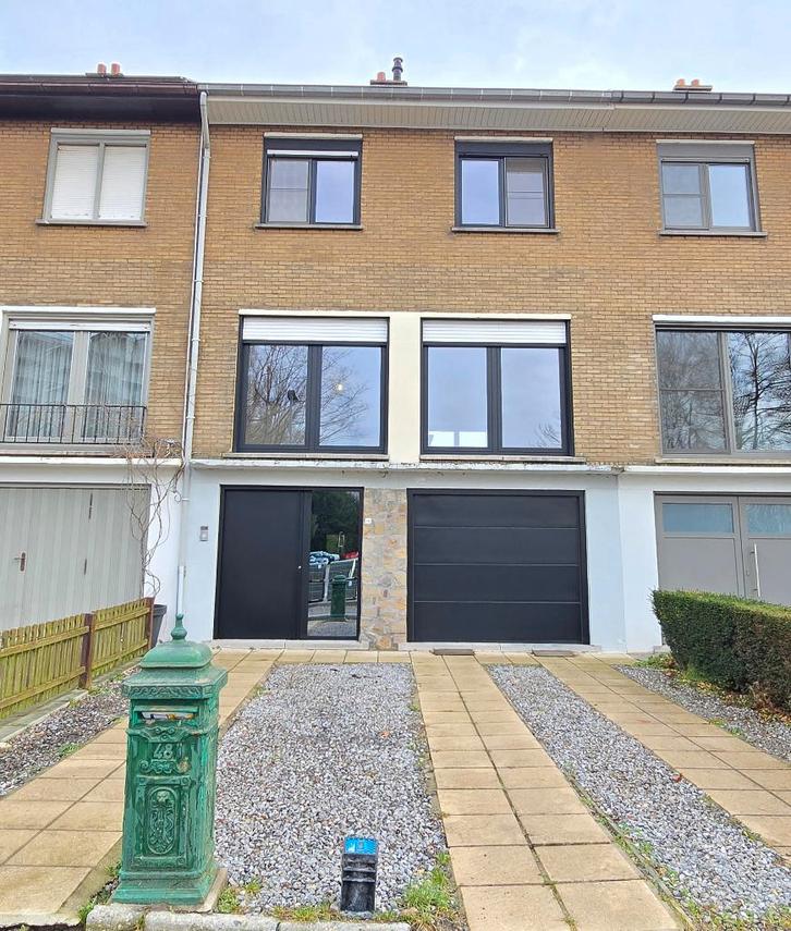 Bel-etage te huur, Immo, Huizen te huur, Provincie West-Vlaanderen, Tussenwoning, Direct bij eigenaar, B