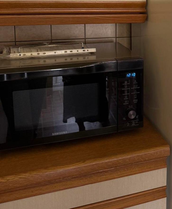 Samsung MC32K7055CT – Combi Magnetron / Oven (32 liter), Elektronische apparatuur, Microgolfovens, Zo goed als nieuw, Combi-microgolfoven