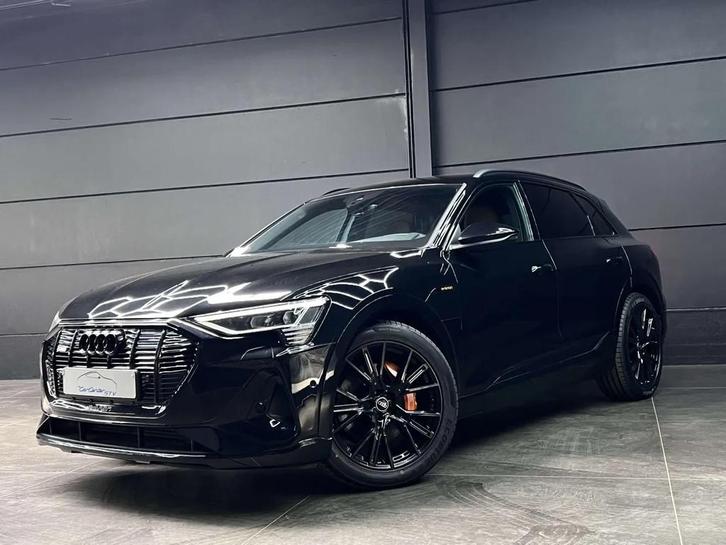Audi e-tron 55 Quattro 95 kWh / S line / All Black / 2022, Auto's, Audi, Bedrijf, Te koop, e-tron, ABS, Achteruitrijcamera, Airbags