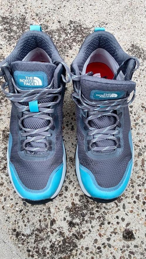 The North Face Activist Mid Futurelight  maat 39, Sport en Fitness, Bergsport en Wandelen, Ophalen