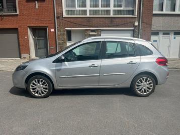 Renault clio 1.6 benzine Auto. 69000 km 09/2011 beschikbaar voor biedingen