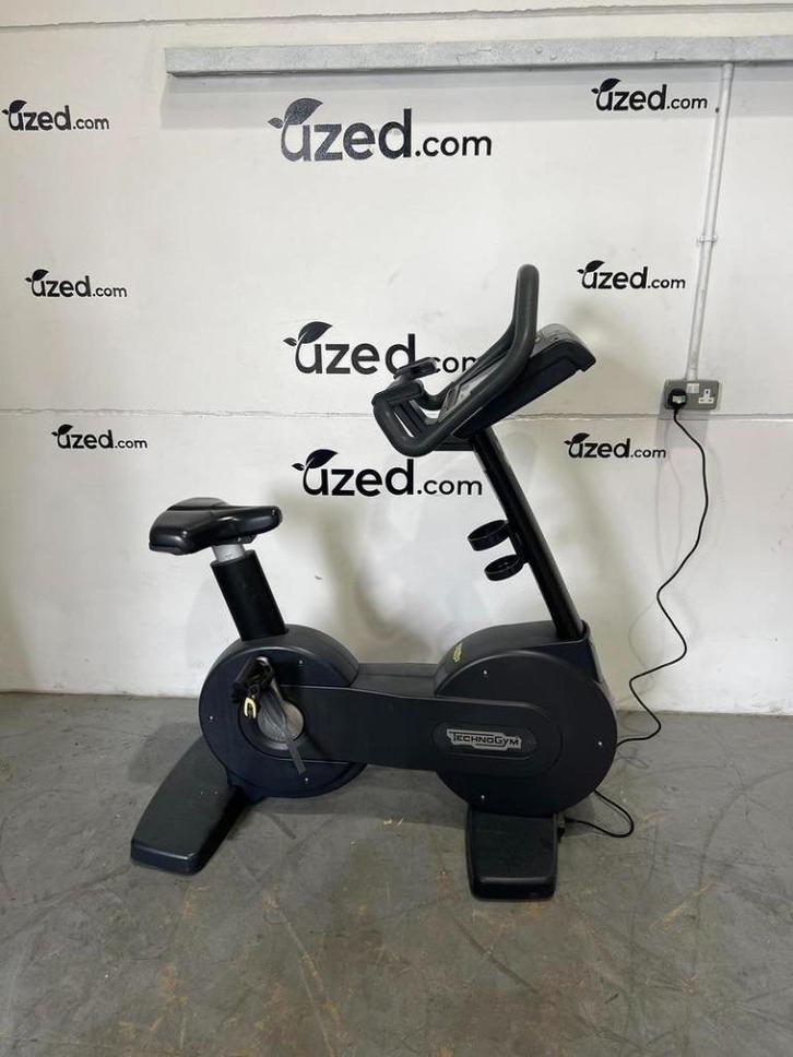 Technogym Excite Bike 1000 Unity - Noir, Sport en Fitness, Fitnessmaterialen, Zo goed als nieuw, Overige typen, Benen, Ophalen of Verzenden