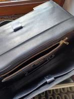 DELVAUX Vintage zwarte tas met logo, Handtassen en Accessoires, Tassen | Damestassen, Verzenden, Zwart