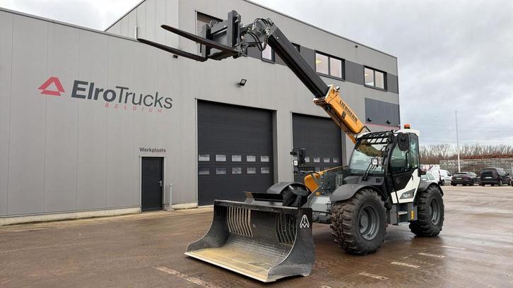 Liebherr T42-7S (INCL BUCKET / BE MACHINE / LIKE NEW / 7M HE, Articles professionnels, Machines & Construction | Grues & Excavatrices