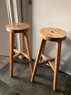 Ikea houten barkruk Skogsta - 4 stuks beschikbaar, Huis en Inrichting, Ophalen, Zo goed als nieuw