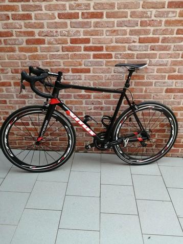 Vitus Vitesse Evo – Full carbon fiets – Maat 56 beschikbaar voor biedingen