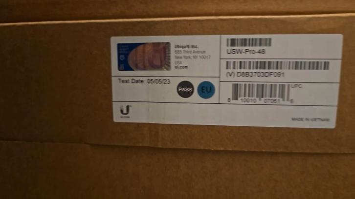 Ubiquiti UniFi Switch USW-PRO-48  4 x SFP+, Computers en Software, Netwerk switches, Nieuw, Ophalen of Verzenden