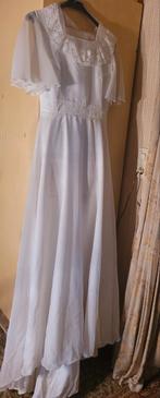 Mooi vintage trouwkleed met sluier S/M, Kleding | Dames, Ophalen