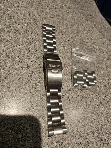 Bracelet seiko spb143j1 disponible aux enchères