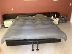 Dubbel bed met comode kast, Huis en Inrichting, Ophalen, Gebruikt, Tweepersoons, Modern