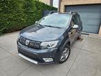 Dacia Sandero Stepway 0.9 / CAMERA / NAVI / *SUPER DEAL*, Auto's, Stof, Euro 6, Bedrijf, SUV of Terreinwagen