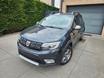 Dacia Sandero Stepway 0.9 / CAMERA / NAVI / *SUPER DEAL* beschikbaar voor biedingen