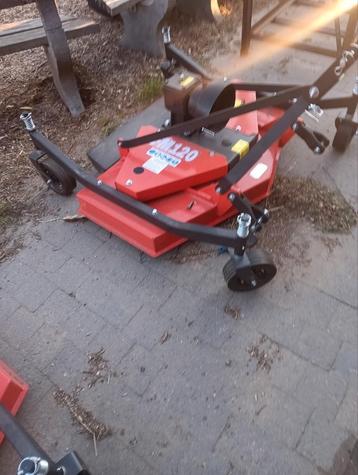 Nieuwe gazonmaaier voor minitractor., Zakelijke goederen, Ophalen
