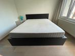 Ikea bed MALM 180 x 200 kingsize met matras en opberglades, Ophalen, Zwart, Tweepersoons, Zo goed als nieuw