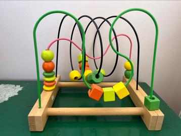 Houten speelgoed kralenlabyrinth IKEA 