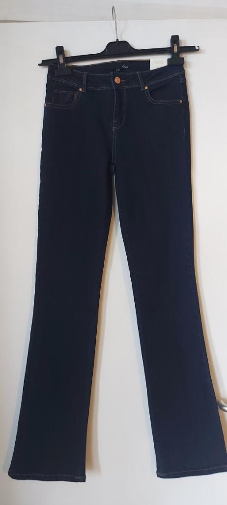 NEUF - Jean Etam coupe évasée, taille 34/XS, Kleding | Dames, Spijkerbroeken en Jeans, Nieuw, Overige jeansmaten, Blauw, Ophalen of Verzenden