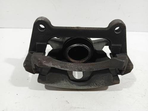 REMKLAUW LINKS VOOR Skoda Superb Combi (3V5) (8V0615123D), Auto-onderdelen, Remmen en Aandrijving, Skoda, Gebruikt