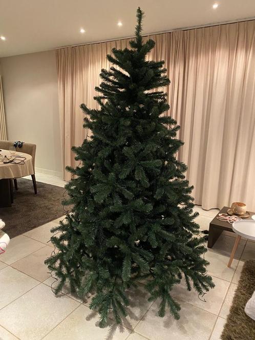 Kunstkerstboom Triumph Tree met lichtjes, Diversen, Kerst, Zo goed als nieuw, Ophalen