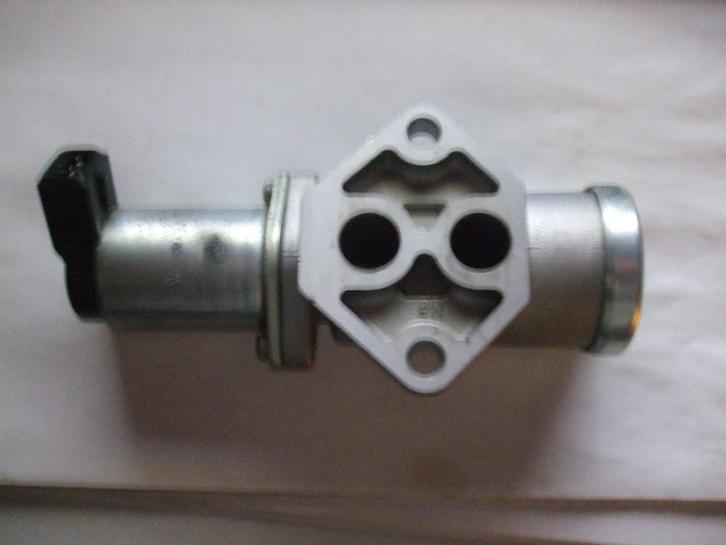 Stappenmotor (stationair toerental regeling) Opel Omega B, Auto-onderdelen, Motor en Toebehoren, Opel, Ophalen of Verzenden