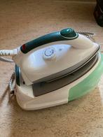 Stoomstrijkijzer met reservoir, Ophalen, Zo goed als nieuw, Strijkijzer met snoer