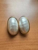 Vintage oorbellen - zo goed als nieuw, Hangers, Wit, Ophalen of Verzenden, Zo goed als nieuw