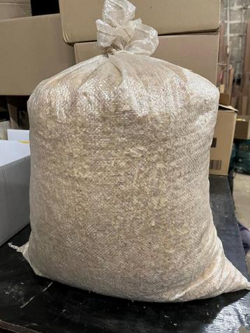 HOUTKRULLEN  - ZAK VAN ONG. 4 KG beschikbaar voor biedingen