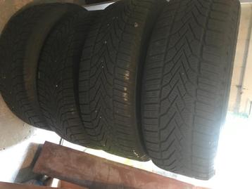 Semperit Speed winter GRIP2, 215/65 R16 beschikbaar voor biedingen