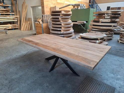 Table/table à manger en tronc de teck : 2,4 x 1.1m - bois, Maison & Meubles, Tables | Tables à manger, Neuf, Enlèvement