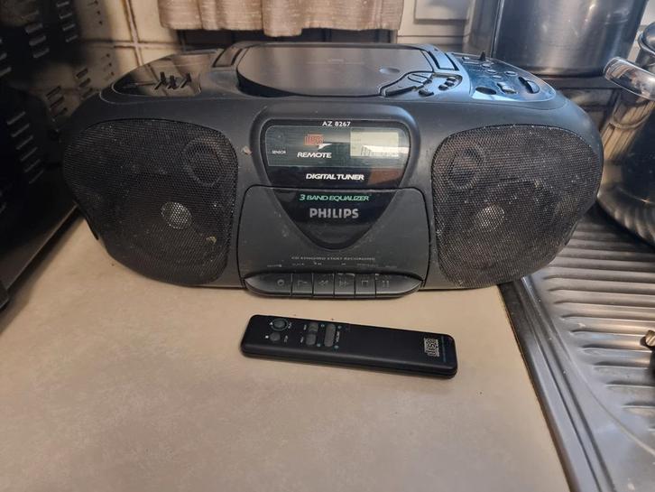 Philips AZ 8267, TV, Hi-fi & Vidéo, Radios, Utilisé, Radio, Avec lecteur de CD, Enlèvement