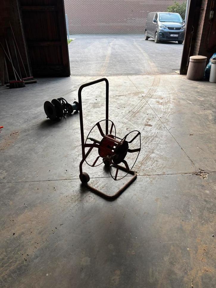 Diverse schrikdraadhaspels + isolatoren te koop, Dieren en Toebehoren, Schapen, Geiten en Varkens