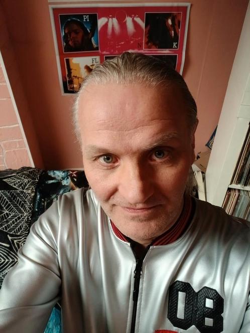 Toffe man zoekt toffe vrouw., Contacten en Berichten, Man zoekt Vrouw
