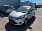 Ford Fiesta 5D Trend 1.6TDCI 90pk M5 EURO4 GEKEURD VERKOOP, Auto's, Ford, Voorwielaandrijving, Stof, Zwart, 4 cilinders