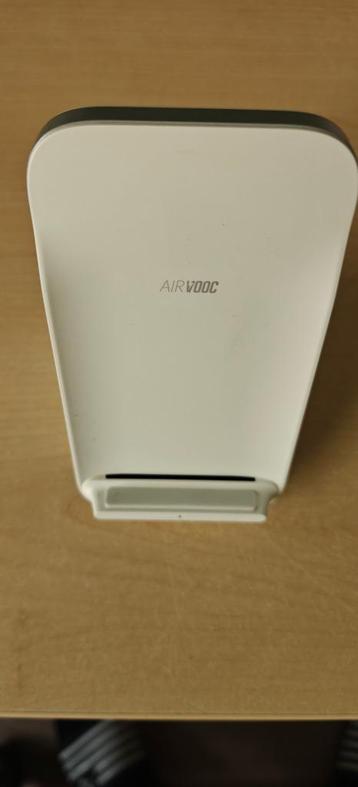 Wireless lader OnePlus beschikbaar voor biedingen