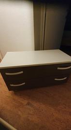 Nachtkast / donkerbruine voorkant / wit binnen en buiten, Huis en Inrichting, Kasten | Ladekasten, Ophalen, Zo goed als nieuw