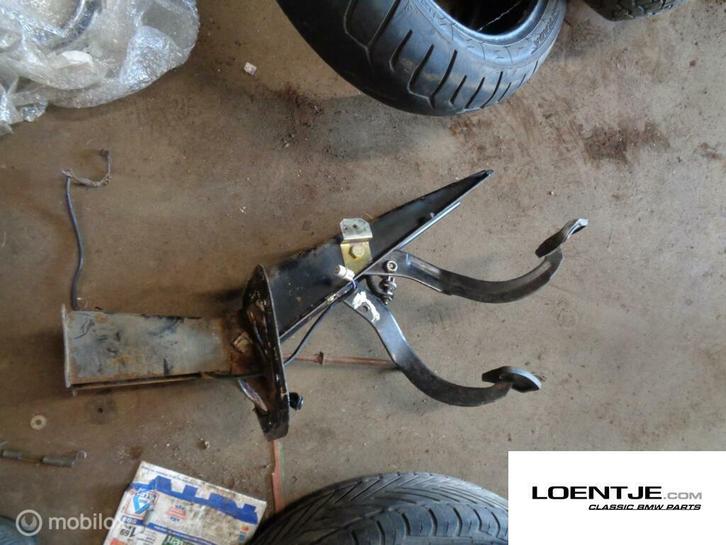 Pedalenset pedalenbak BMW 2.5 / 2.8 / 3.0 E3 ('74-'78), Auto-onderdelen, Overige Auto-onderdelen, BMW, Gebruikt, Ophalen of Verzenden