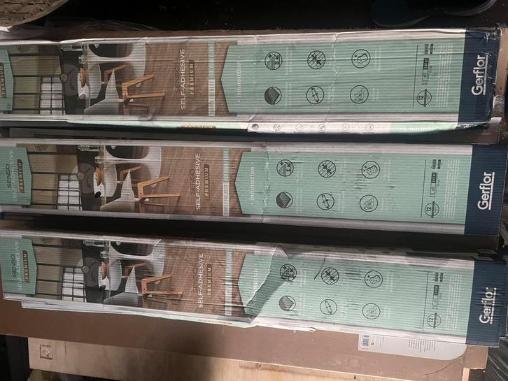 Zelfklevende PVC-lamellen 18,4 x 121,9 cm 14,80 m², Doe-het-zelf en Bouw, Tegels, Nieuw, Ophalen