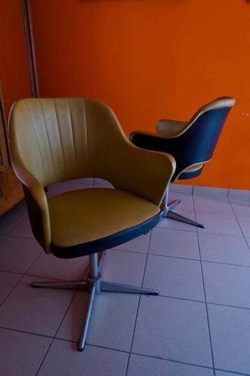 Paar vintage draaistoelen uit 1970, deco-ontwerp  beschikbaar voor biedingen