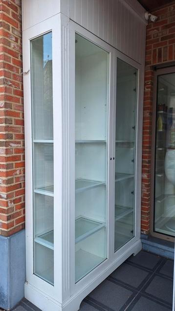 Witte etalagekast in teak nog in heel goede! beschikbaar voor biedingen