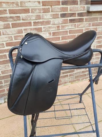 Selle dressage Junior Daaleman 16.5