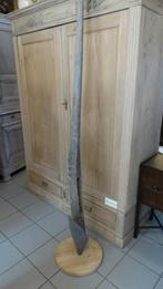 oude ploeg op voet - landbouwkunst, Ophalen