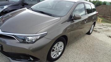 Toyota Auris Touring Sports Business Plus + Senso Pack