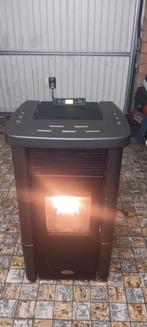 Poeles pellet, Huis en Inrichting, Kachels, Ophalen, Gebruikt, Overige brandstoffen, Pelletkachel