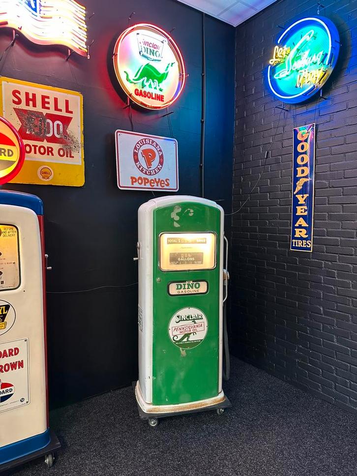 Amerikaanse benzinepomp - USA Gas Pump Bennett 966 Dino, Verzamelen, Automaten | Overige, Gebruikt, Ophalen
