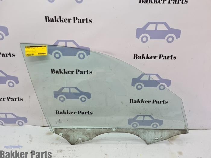Portierruit 4Deurs rechts-voor van een BMW 1-Serie, Gebruikt, -, -, 3 maanden garantie