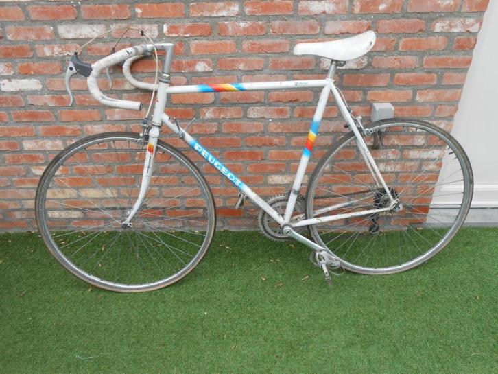 Peugeot oude koersfiets in originele staat. Opknapper., Fietsen en Brommers, Fietsen | Oldtimers, Ophalen