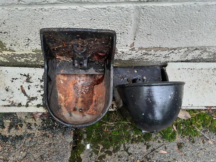 Ancien abreuvoir pour support mural plante extérieur, Jardin & Terrasse, Plantes | Jardin, Enlèvement