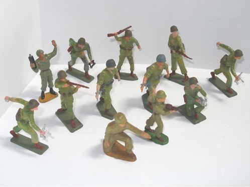 12 soldats, commando au combat STARLUX années 60, ht 6cm., Collections, Objets militaires | Seconde Guerre mondiale, Armée de terre