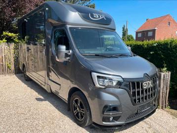 STX 25 000 km ! ! ! état neuf ! Camionnette chevaux, Enlèvement