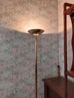 Werkende staande lamp, Ophalen