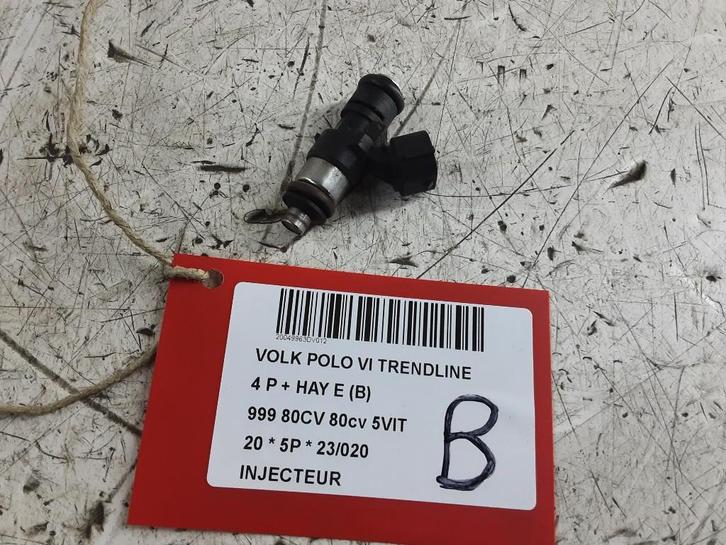 INJECTOR BRANDSTOF Volkswagen Polo VI (AW1) (04C906031G), Auto-onderdelen, Brandstofsystemen, Volkswagen, Gebruikt